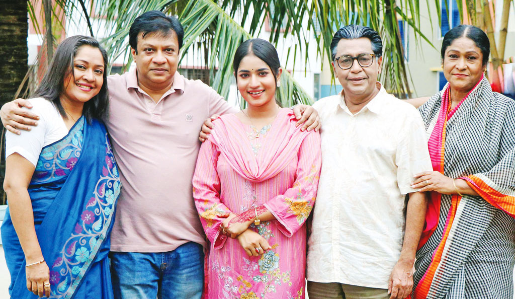 শেষে হচ্ছে ধারাবাহিক নাটক ‘জোনাকির আলো’