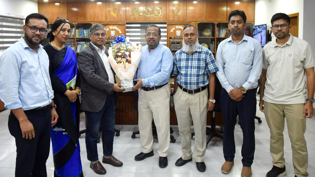 খুবি উপাচার্যের সঙ্গে খুকৃবি উপাচার্যের সৌজন্য সাক্ষাৎ