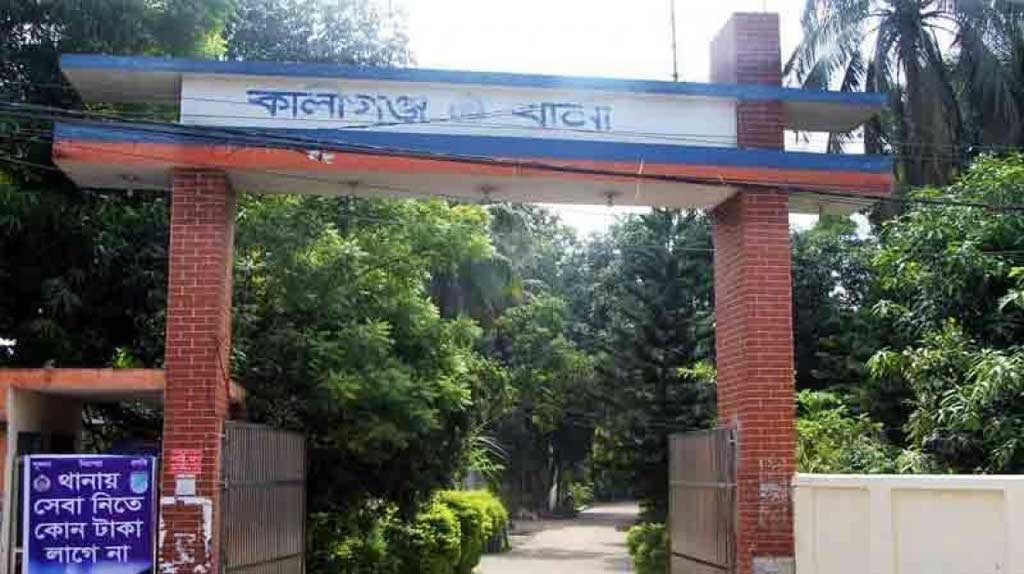 গাজীপুরে গ্রামীণ টেলিকম ট্রাস্টের রিসোর্টে পেট্রলবোমার বিস্ফোরণ, থানায় মামলা