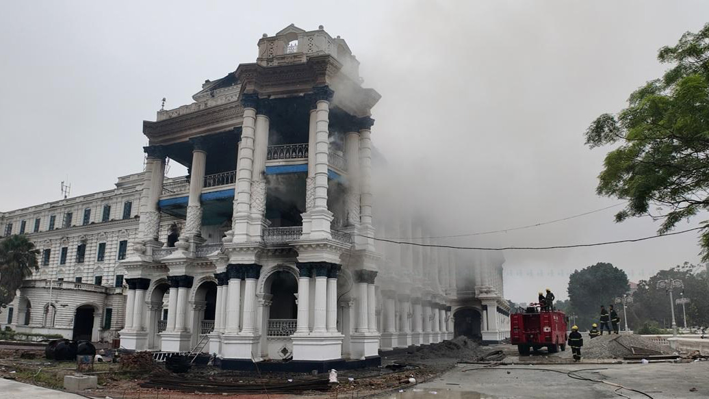 বুধবার সকালে নেপালের রাজধানীতে যা দেখা গেল