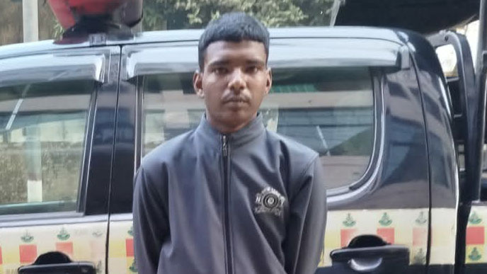 খুলনায় মা হত্যায় ছেলে গ্রেপ্তার