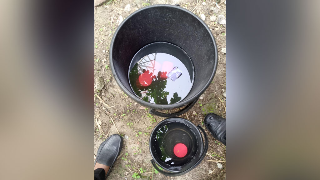 খুলনায় চারটি বোমাসদৃশ বস্তু উদ্ধার