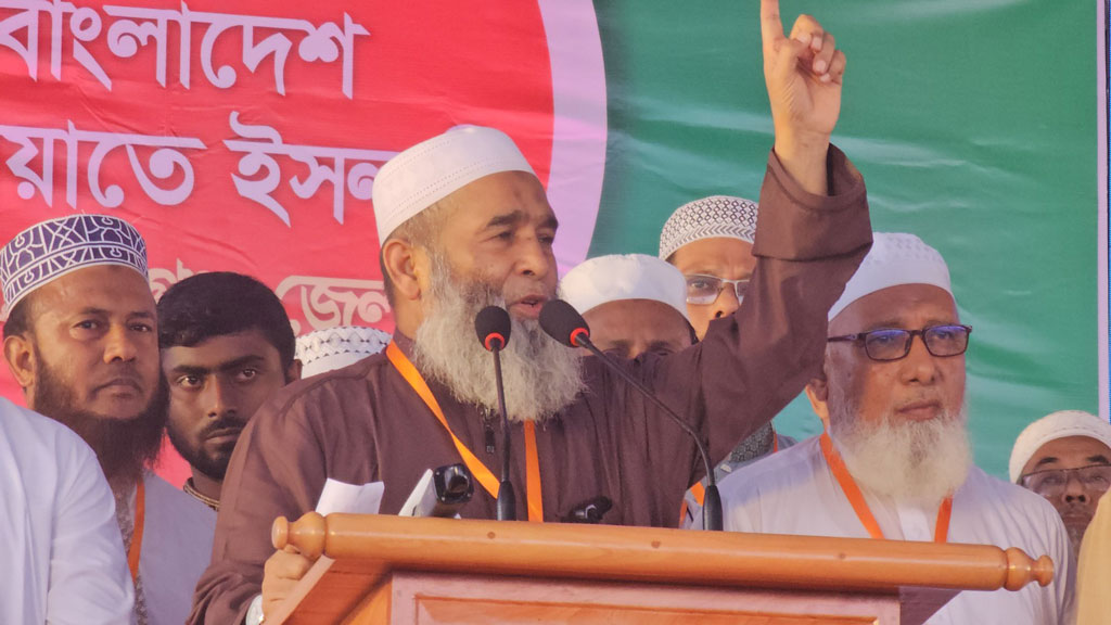 আগে জামায়াত নেতাদের হত্যার বিচার, পরে সংস্কার, তারপর নির্বাচন: মুজিবুর রহমান