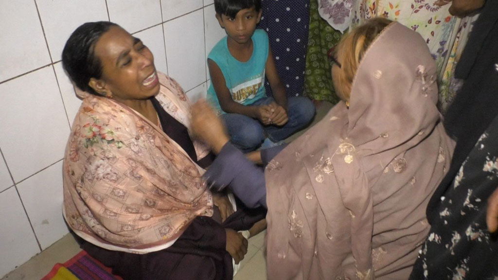কুষ্টিয়ায় ড্রাম ট্রাক-মোটরসাইকেল সংঘর্ষ, নিহত ২