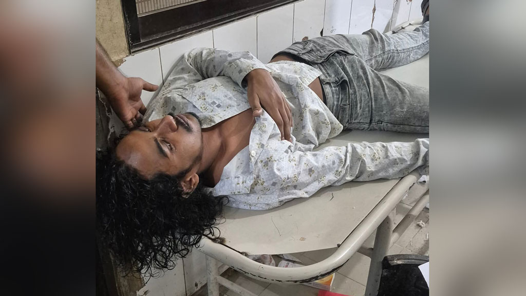 কুষ্টিয়ায় বৈষম্যবিরোধী ছাত্র আন্দোলনের সাবেক নেতার ওপর ছাত্রদলের হামলা