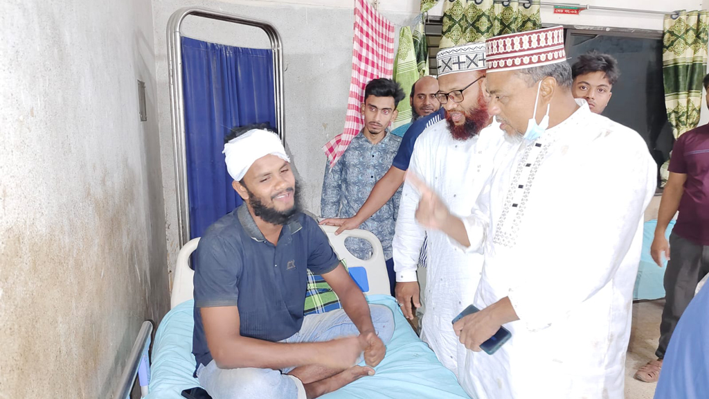 কুষ্টিয়ায় বিএনপি-জামায়াত সংঘর্ষ, আহত ১৫