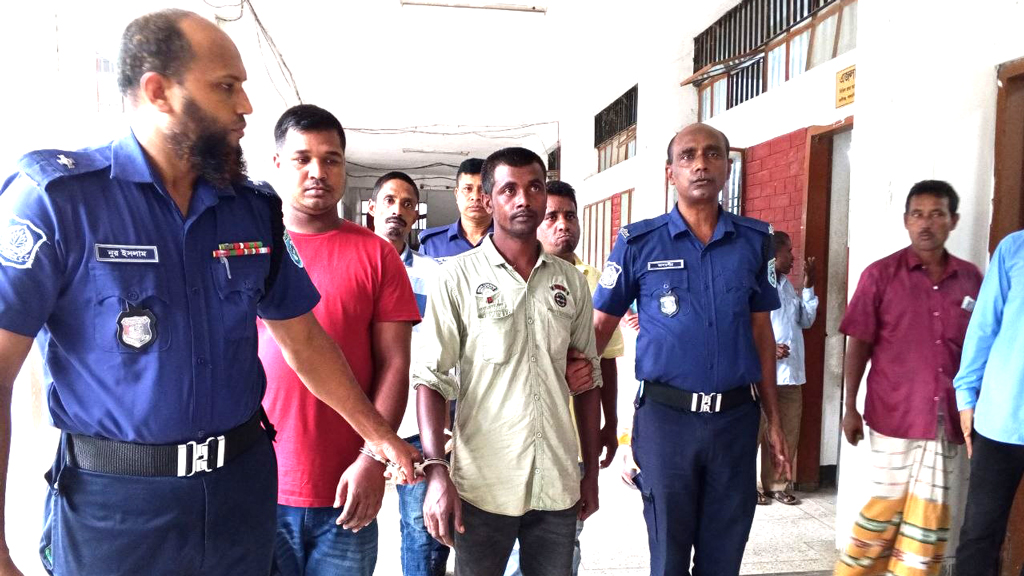 লালমনিরহাটে ৪ মাদক কারবারির ১০ বছরের সশ্রম কারাদণ্ড
