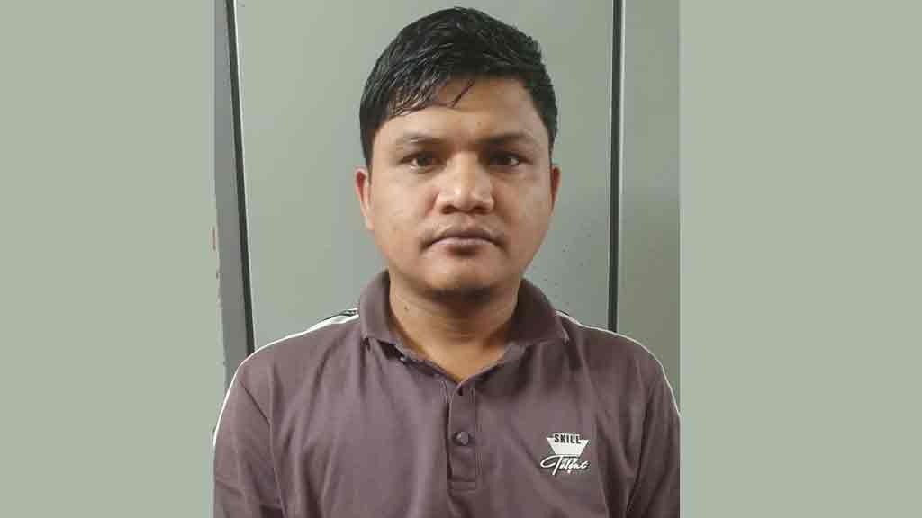 রাড্ডা স্বাস্থ্যকেন্দ্রে ভাঙচুর: জাতীয়তাবাদী সাইবার দলের সহসভাপতি গ্রেপ্তার