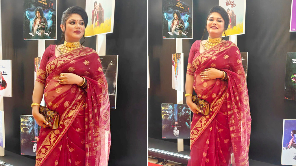 মা হচ্ছেন অভিনেত্রী মৌসুমী হামিদ, জানালেন দ্বিতীয় বিয়ের খবর
