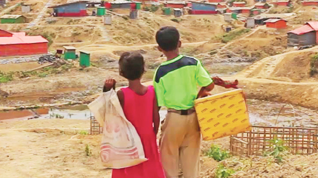 বাংলাদেশে প্রথমবার ‘দ্য আইসক্রিম সেলার্স’