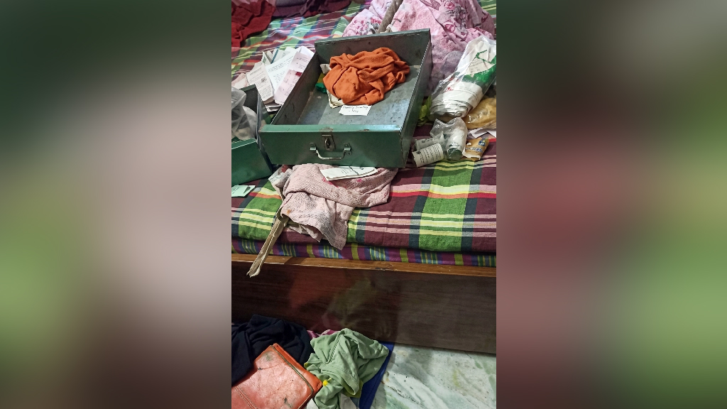 জজ ও ম্যাজিস্ট্রেট দম্পতির বাড়িতে চুরি