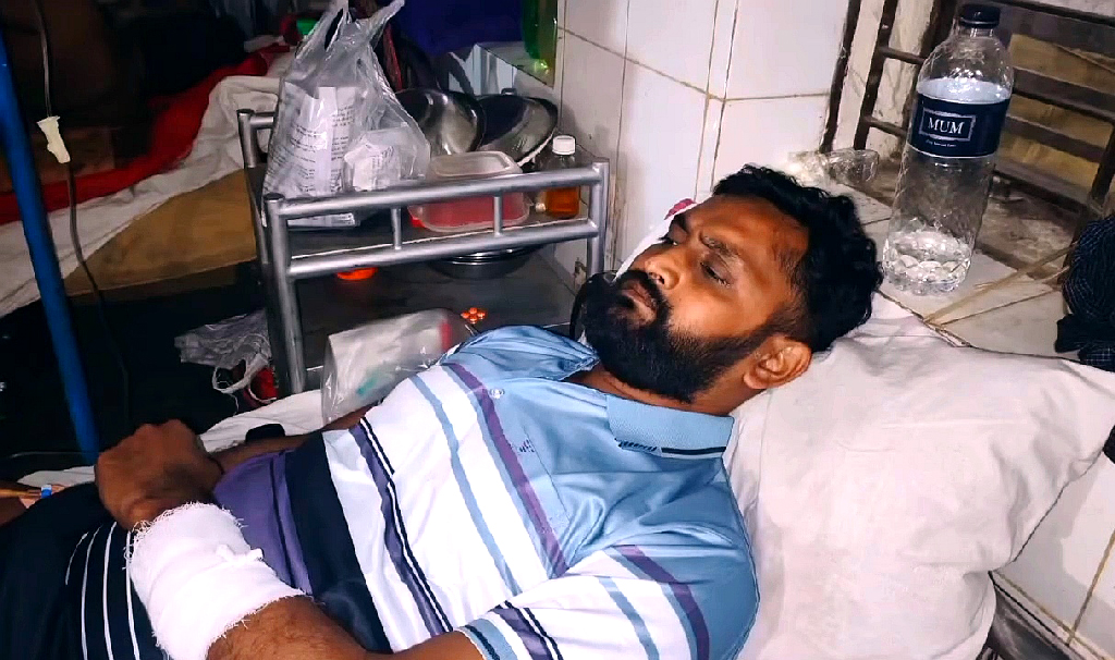 মাগুরায় মাদকবিরোধী অভিযানে এসআই ছুরিকাহত, আটক তরুণ