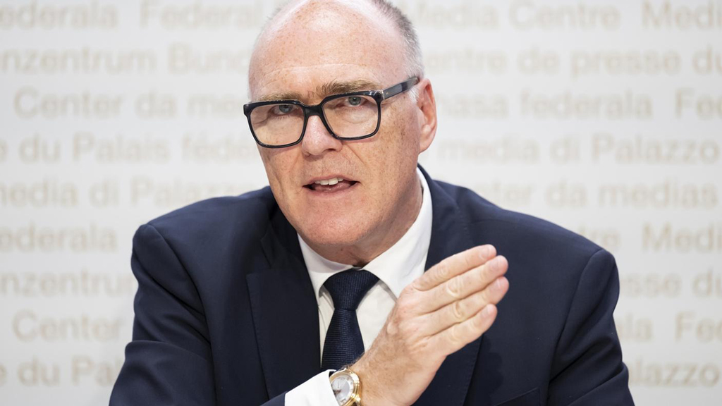 ইরানে হামলাকে আন্তর্জাতিক আইনের লঙ্ঘন বলল সুইজারল্যান্ড