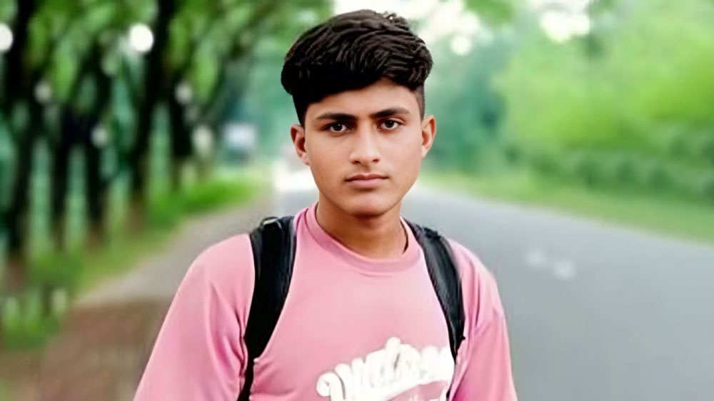 পরীক্ষার ফল প্রকাশের মাত্র এক ঘণ্টা আগে মারা গেল মারুফ