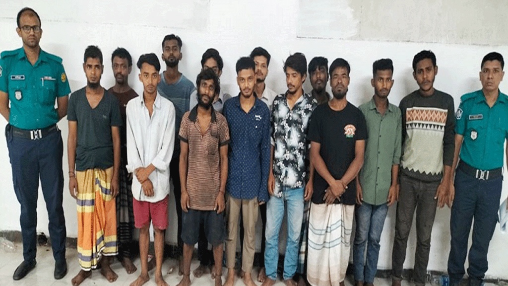 রাজধানীর মোহাম্মদপুরে বিভিন্ন অপরাধে গ্রেপ্তার ১৪