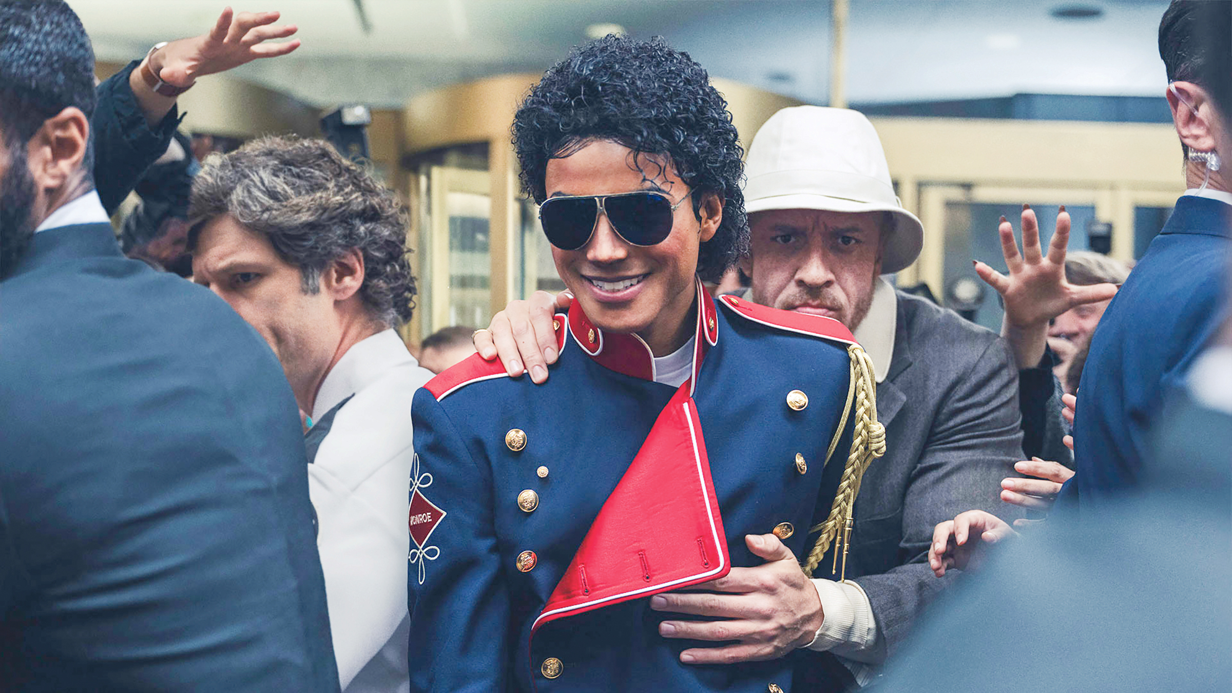 মাইকেলের অভাবনীয় সাফল্যের পাঁচ কারণ