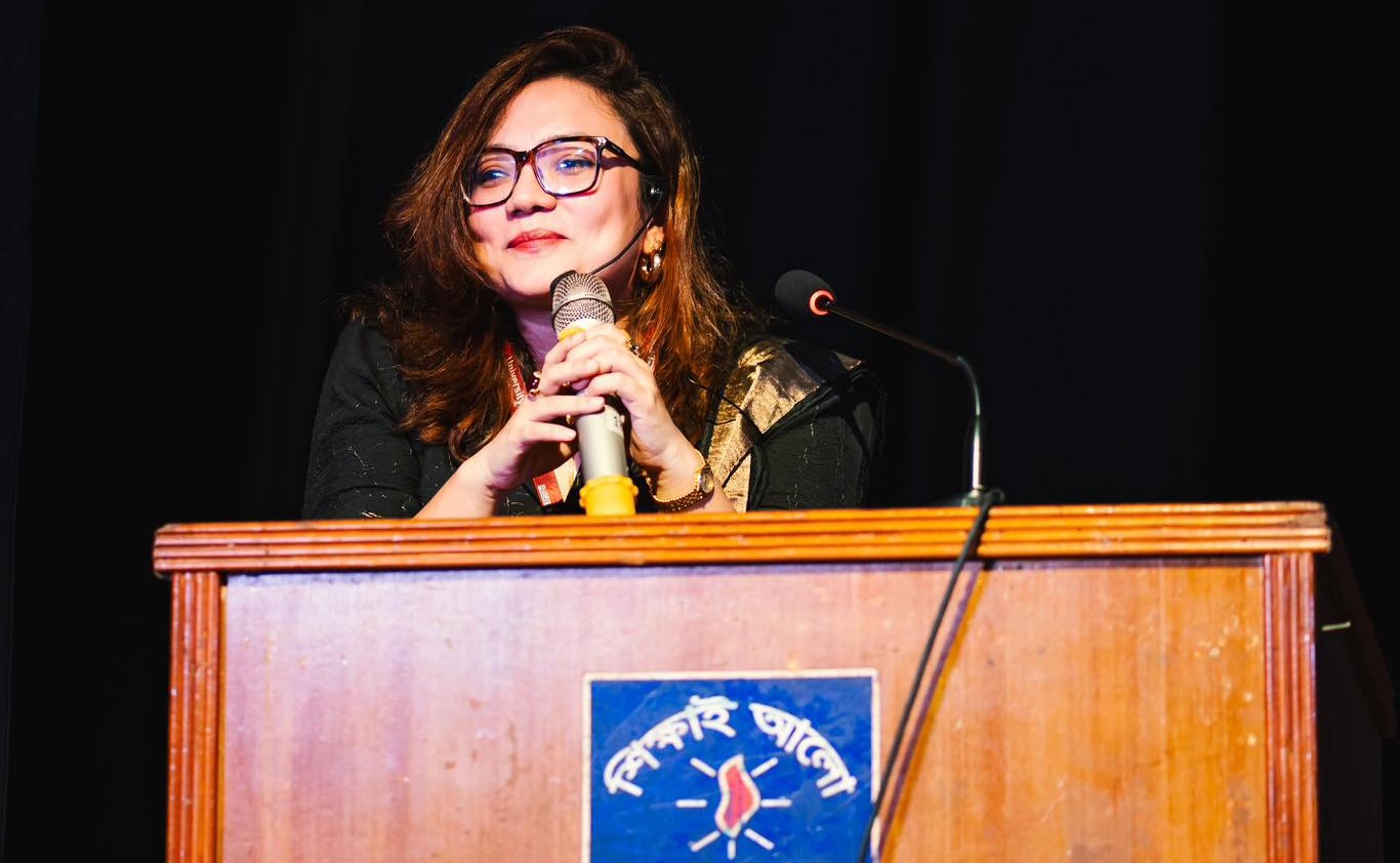 ফেসবুকে বিকৃত ছবি: সাইবার সুরক্ষা আইনে ঢাবি শিক্ষক মোনামির মামলা