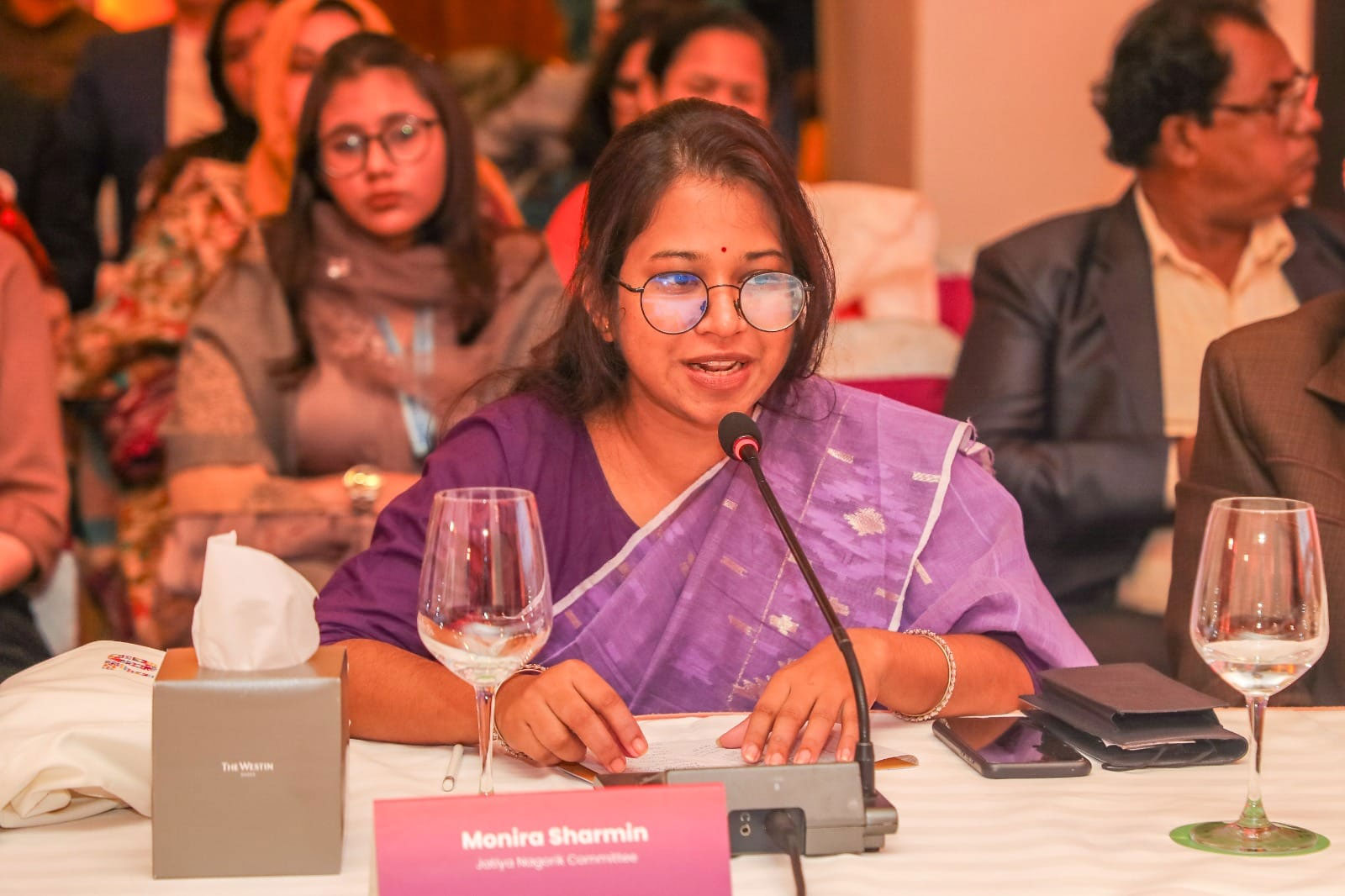 এনসিপির মনিরা শারমিনের মনোনয়ন বাতিল