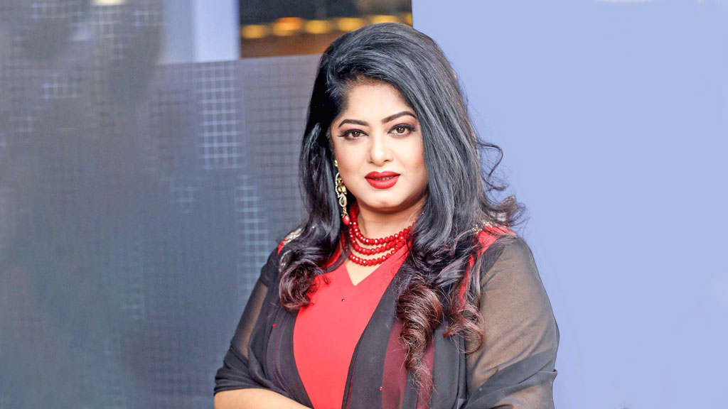 ‘কন্ট্রাক্ট ম্যারেজ’ মুক্তির খবরে খেপেছেন অভিনেত্রী