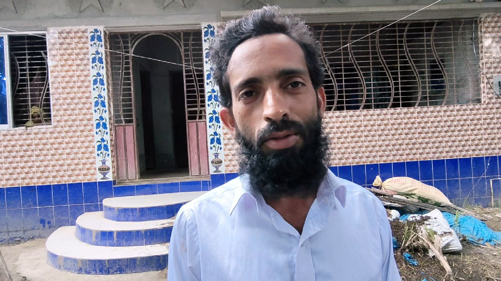 ‘সবজি কিনলেও ভালো হতো’, সেই ২০ টাকার টিকিটেই ৩০ লাখের স্বপ্ন