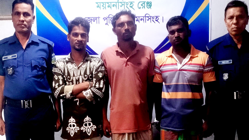 মাকে মারধর করে শিশুকে ছিনিয়ে ২ লাখে বিক্রি, দাদা-দাদিসহ গ্রেপ্তার ৫