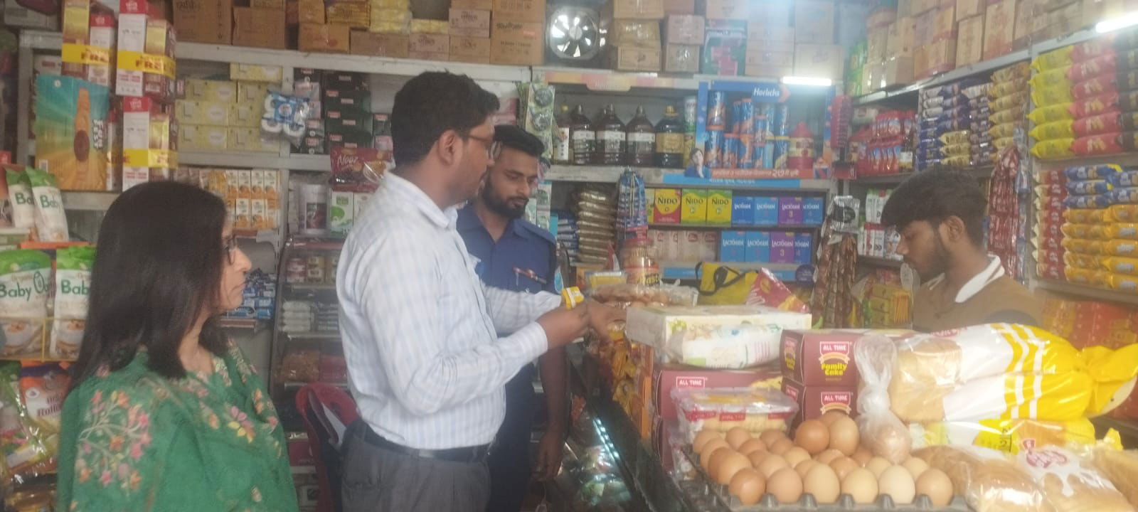 মুন্সিগঞ্জে দুই প্রতিষ্ঠানকে ১০ হাজার টাকা জরিমানা