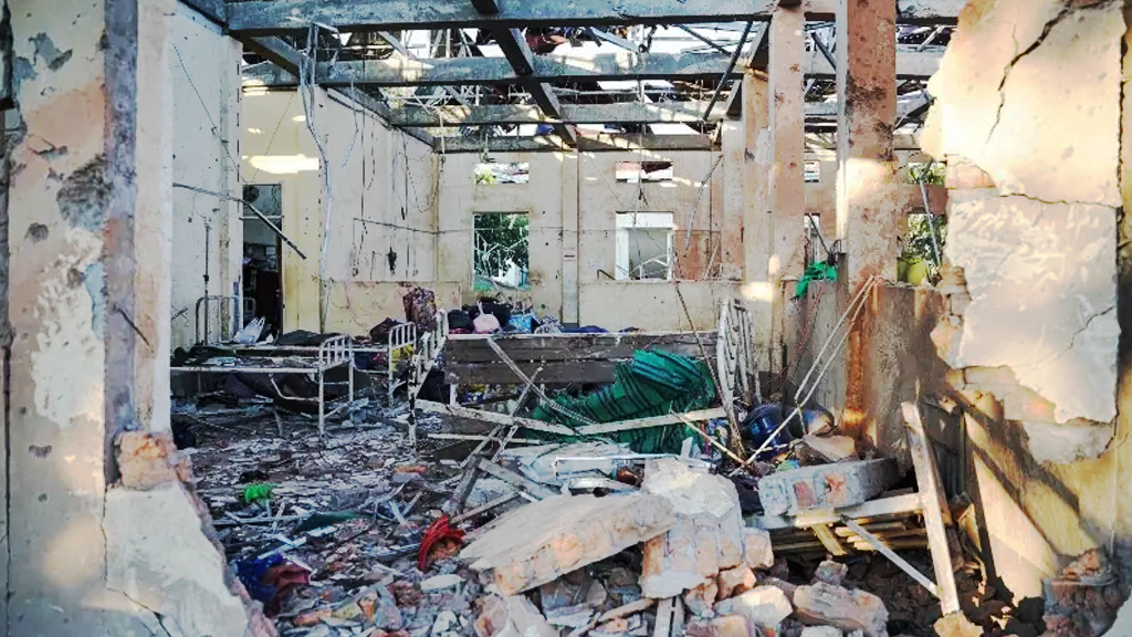 হাসপাতালে মিয়ানমার জান্তার বিমান হামলা, নিহত অন্তত ৩০