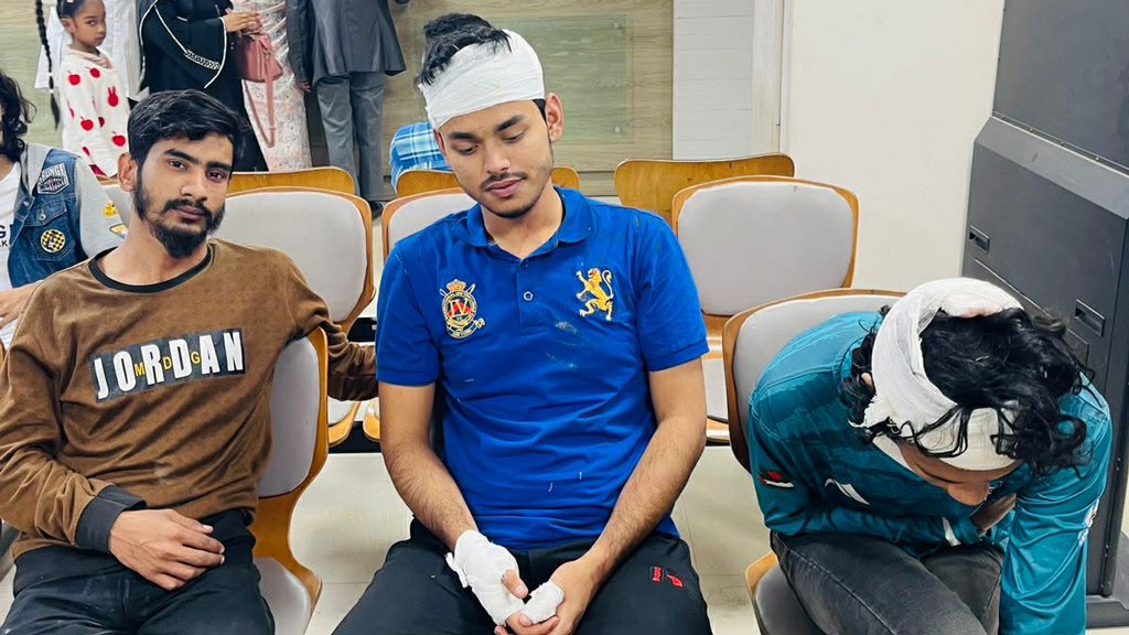 নারায়ণগঞ্জে এনসিপির ৩ কর্মীকে ছুরিকাঘাত