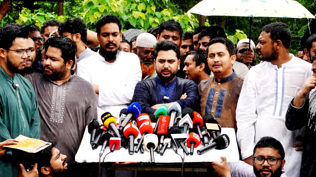 এখনো জুলাইয়ের আকাঙ্ক্ষার বাংলাদেশ পাইনি: নাহিদ ইসলাম