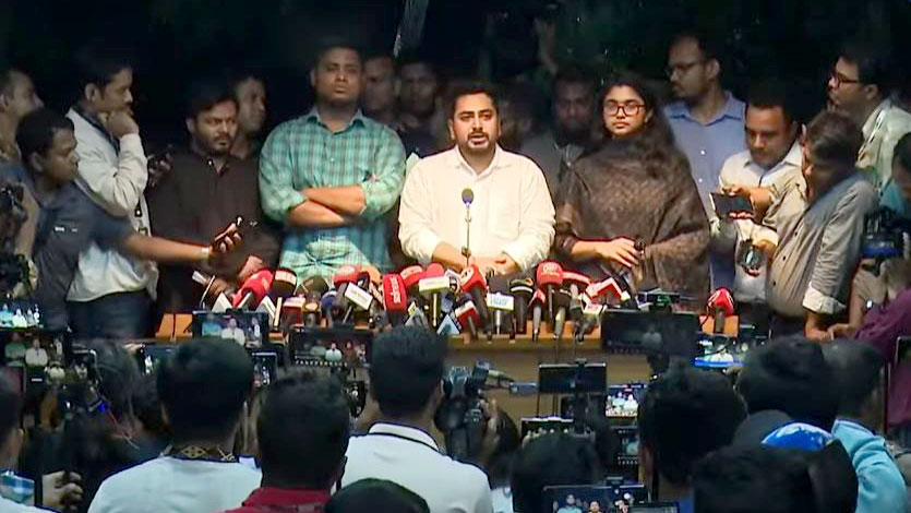 আমরা ড. মুহাম্মদ ইউনূসের প্রতি সমর্থন জানিয়েছি: নাহিদ ইসলাম