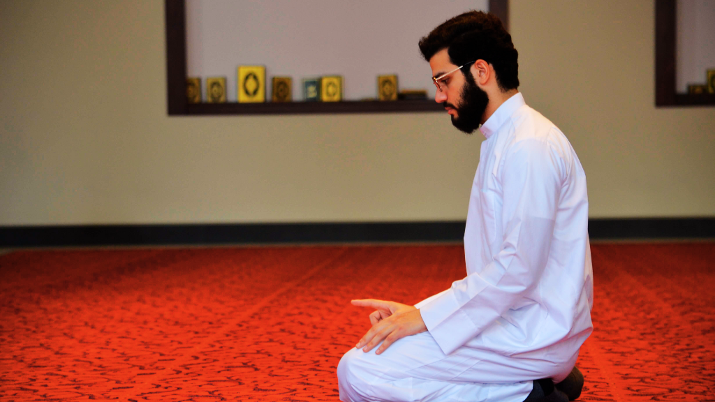 আত্তাহিয়াতু: আরবি, বাংলা উচ্চারণ, অর্থ ও প্রাসঙ্গিক ইতিহাস