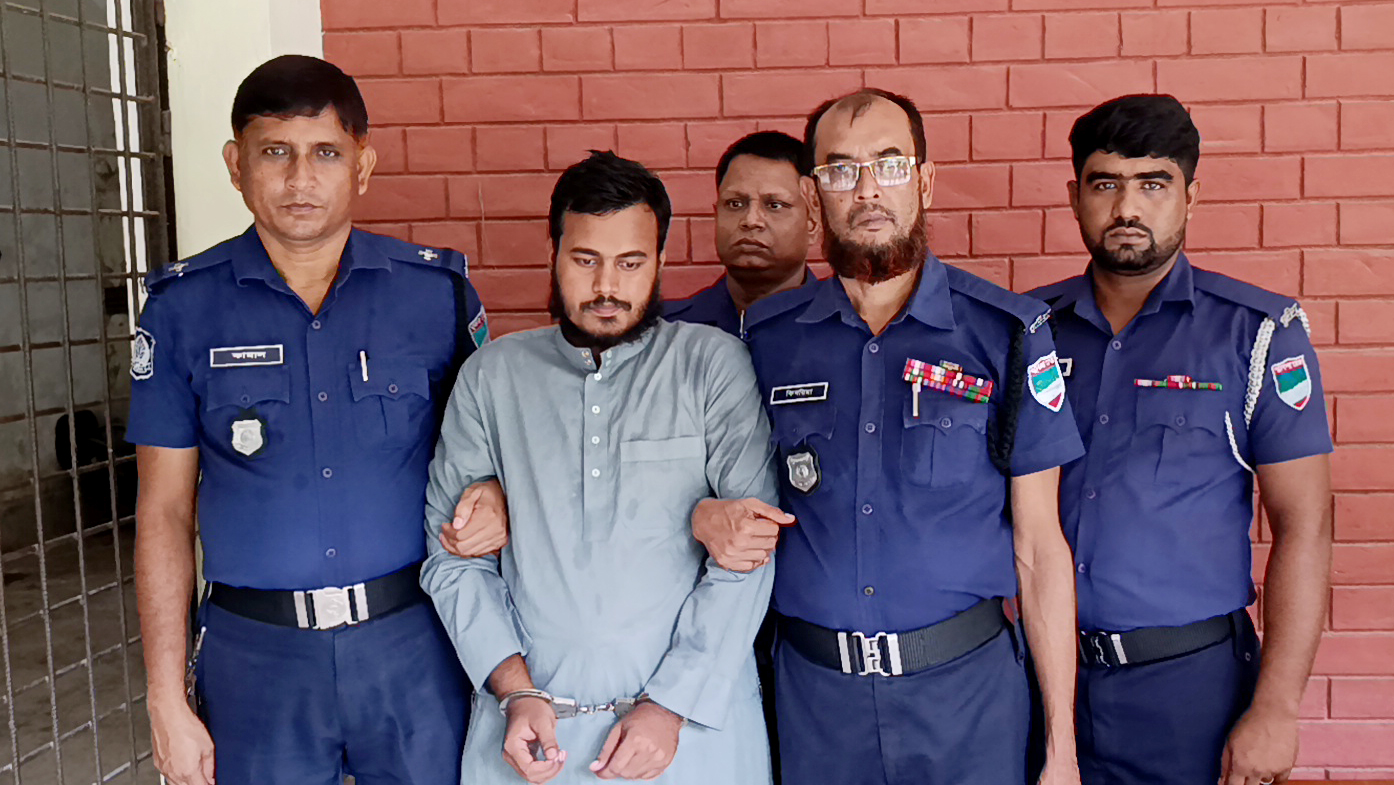 নড়াইলে শিশুকে ধর্ষণ মামলায় মাদ্রাসার শিক্ষককে যাবজ্জীবন কারাদণ্ড
