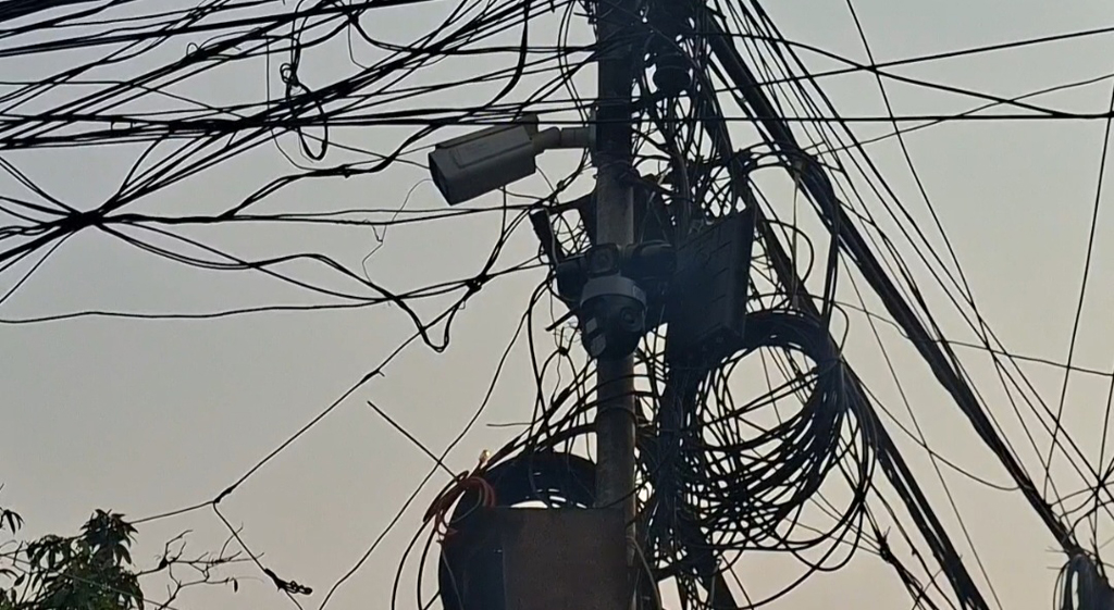 আইভীর বাড়ির সামনে সিসি ক্যামেরা বসাল পুলিশ, প্রবেশে কড়াকড়ি