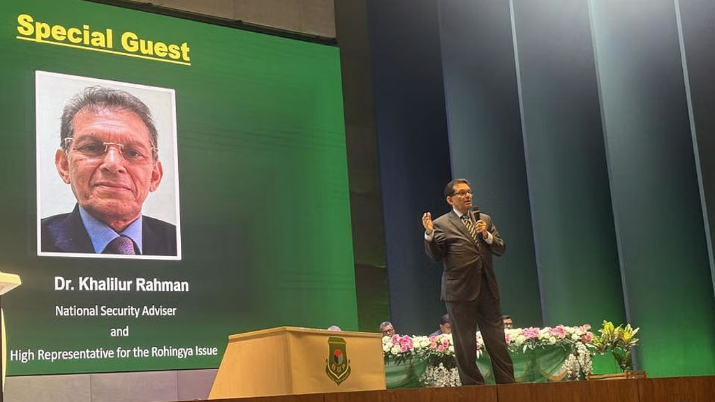 রাখাইনের জন্য মানবিক করিডর নিয়ে কোনো চুক্তি হয়নি: নিরাপত্তা উপদেষ্টা