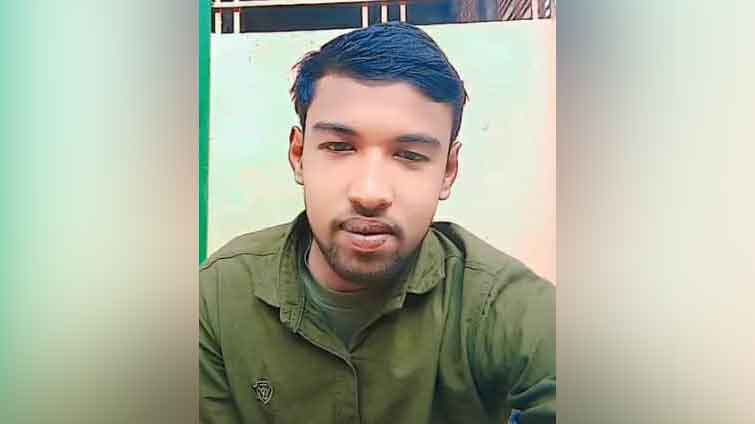 নাটোরে ট্রেনে কাটা পড়ে যুবক নিহত