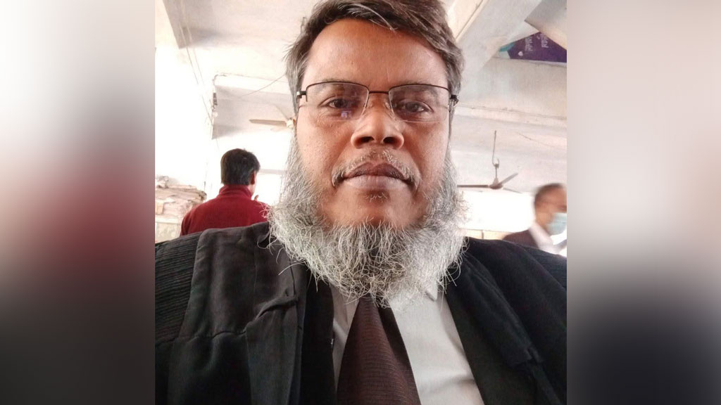 আদালতের বিচারকাজে বাধা দেওয়ায় আইনজীবীর দণ্ড, ক্ষমা চেয়ে পার