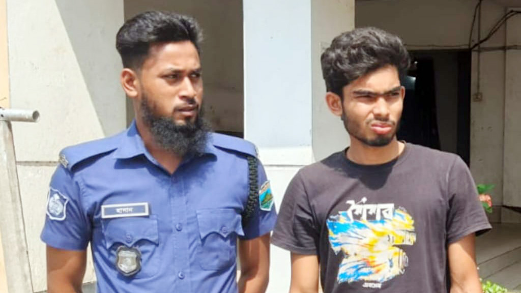 সিমেন্টের অতিরিক্ত দাম নেওয়ার প্রতিবাদ করায় পিটিয়ে হত্যার অভিযোগ