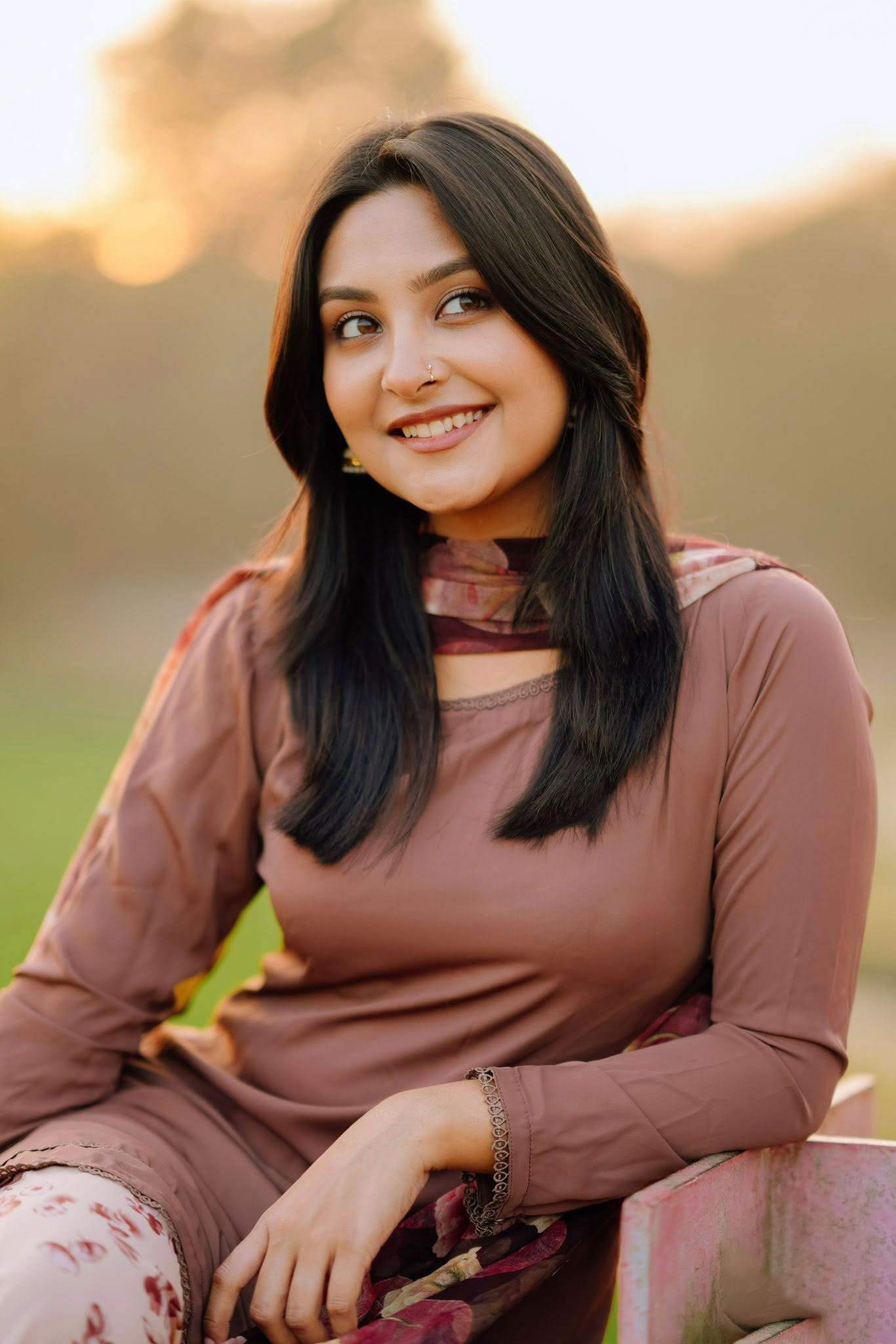প্রেম করছেন নাজনীন নীহা