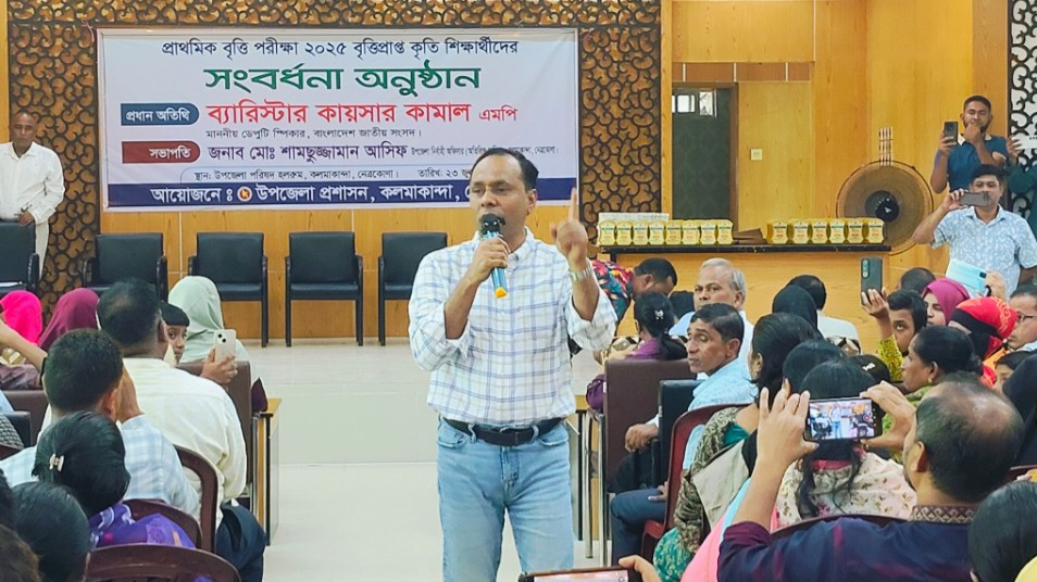 অনেক বিদ্যালয়ে শিক্ষার্থীর উপস্থিতি আশানুরূপ নয়: ডেপুটি স্পিকার