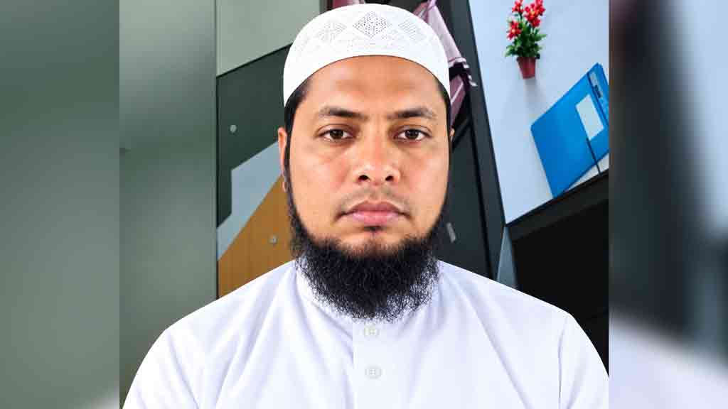 নেত্রকোনায় নারীর সঙ্গে আপত্তিকর ভিডিও ভাইরাল, মাদ্রাসাশিক্ষককে অব্যাহতি