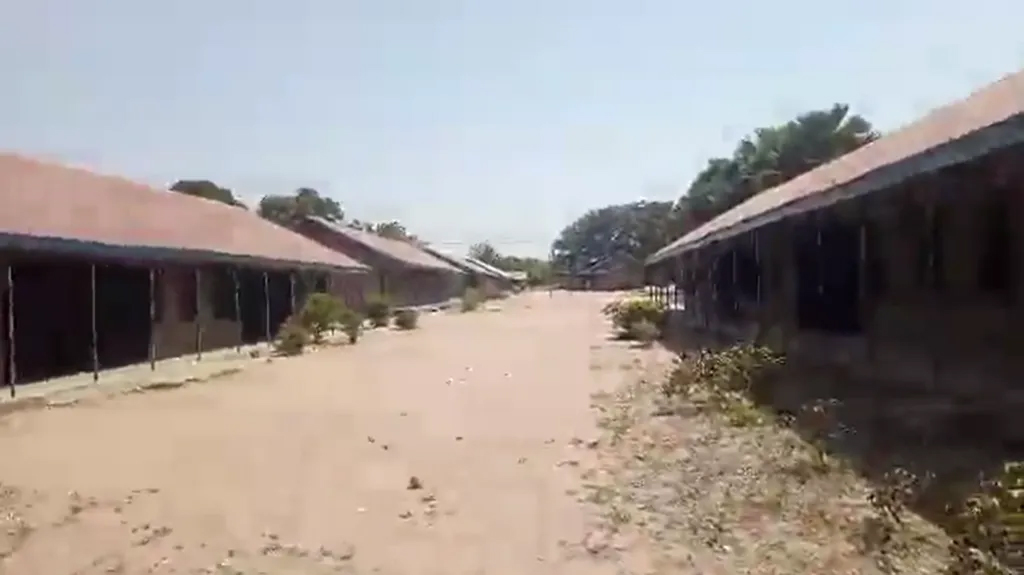 নাইজেরিয়ায় ক্যাথলিক স্কুলের ৩ শতাধিক শিক্ষার্থীকে অপহরণ