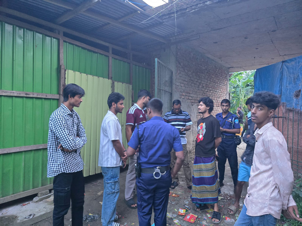 নোয়াখালীতে মাদকবিরোধী অভিযানে গ্রেপ্তার ২৭