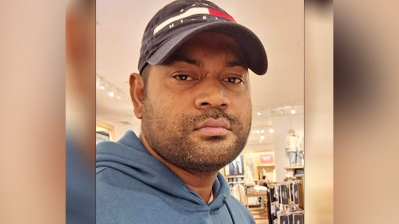 নিউইয়র্কে গুলিতে নিহত ব্যক্তি নোয়াখালীর, দেশে দিশেহারা স্ত্রী ও দুই কন্যা