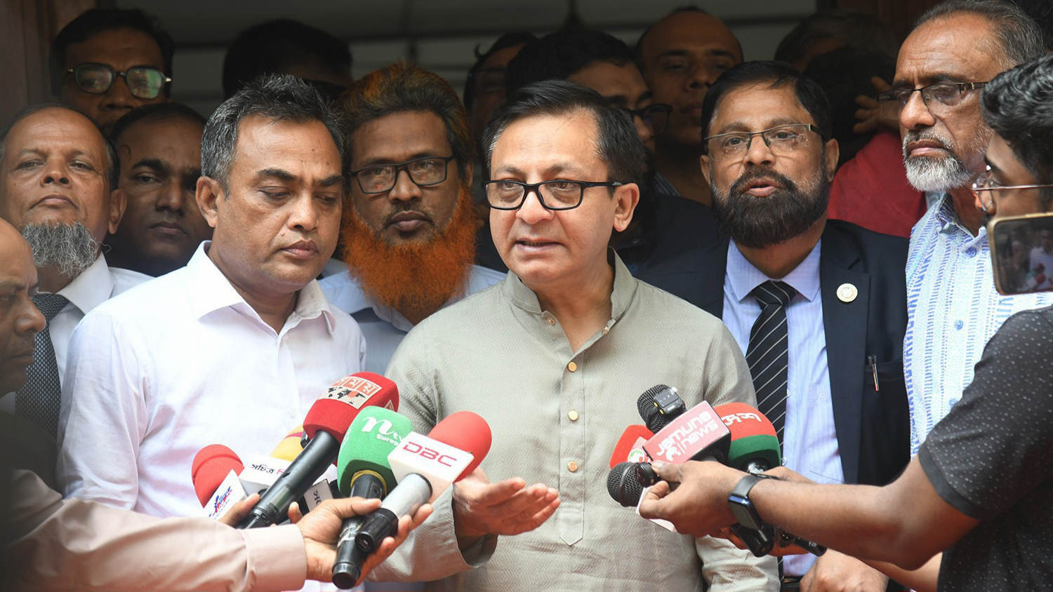 আইনের শাসন প্রতিষ্ঠায় আইনজীবীদের ভূমিকা অত্যন্ত গুরুত্বপূর্ণ: বাণিজ্যমন্ত্রী