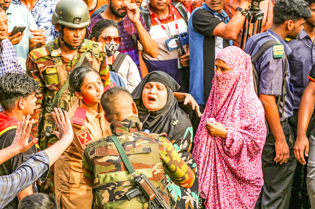 প্রতিটি শিক্ষার্থী এক একটি ফুটন্ত গোলাপ