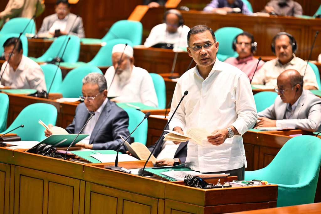 নতুন এলএনজি টার্মিনালসহ ১৫০ কূপ খননের পরিকল্পনার কথা জানালেন প্রধানমন্ত্রী