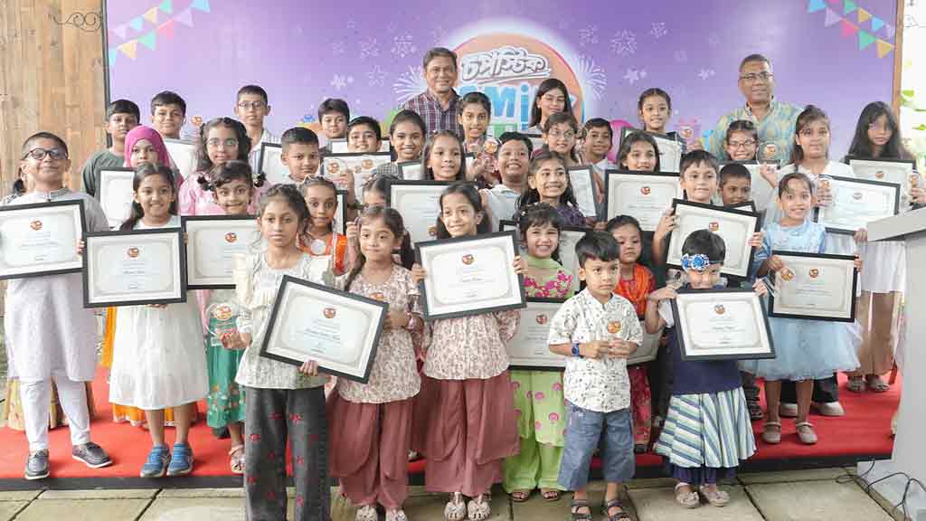 মা দিবস উপলক্ষে অনুষ্ঠিত হলো ‘চপস্টিক ফ্যামিলি ফান ডে’