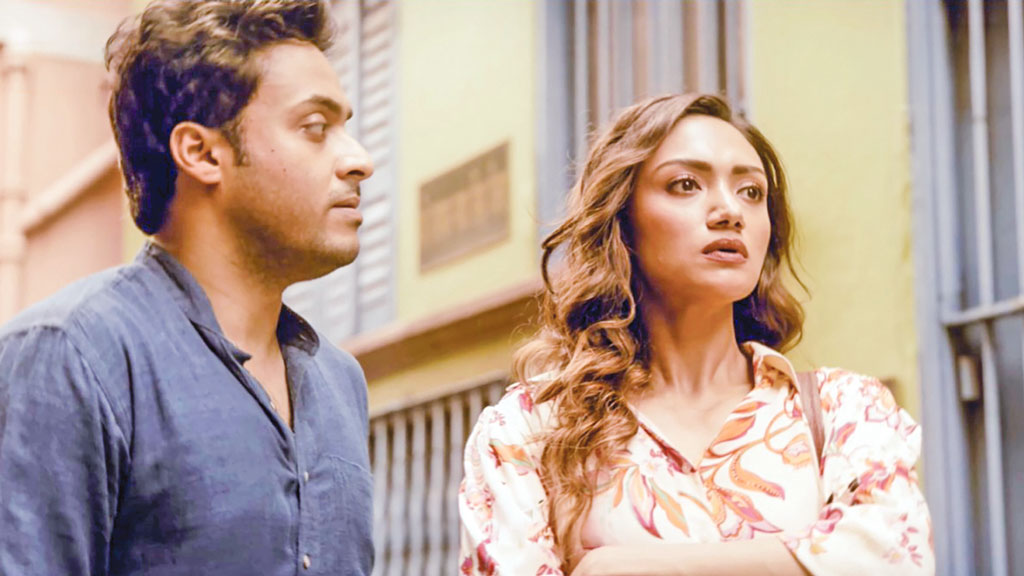 ভারতের ওটিটিতে আসছে অঞ্জন দত্তের ‘প্রিয় বন্ধু’
বাংলাদেশে আটকে আছে ‘দুই বন্ধু’
