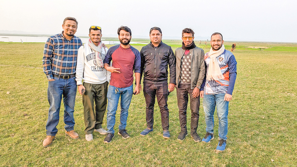 ভ্রমণপ্রেমী সাত বন্ধুর সংগঠন বেটুস