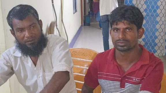 নৌকায় ওঠা নিয়ে বিরোধ, সংঘর্ষে আহত ৭